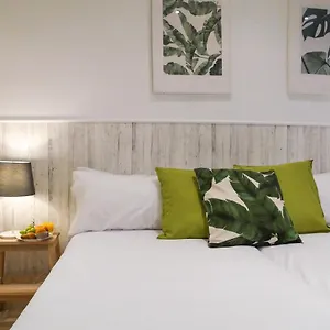 stay-u-nique-sant-eudald.topbarcelonahotels.com/